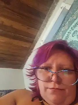 Snapshot of g0lden_are0las89 chatting on September 28, 2025, 12:12 pm g0lden are0las89 online show from September 28, 2025, 12:12 pm
