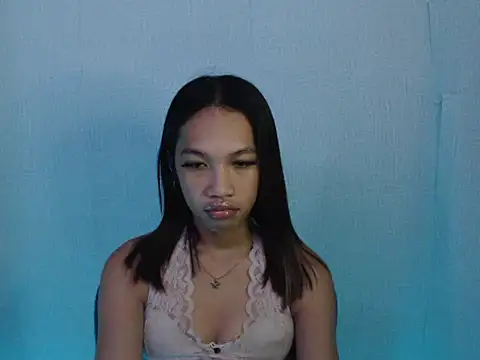 Snapshot of your_wifey chatting on October 9, 2025, 6:47 am your wifey online show from October 9, 2025, 6:47 am