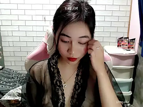 Snapshot of Rainea149 chatting on February 13, 2026, 1:44 pm Rainea149 online show from February 13, 2026, 1:44 pm