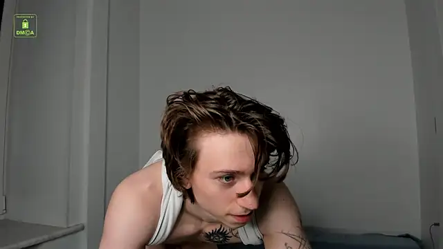 Snapshot of ares_pallini chatting on June 6, 2026, 3:39 pm ares pallini online show from June 6, 2026, 3:39 pm