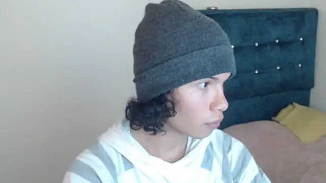 Xoxo Smiles online show from September 15, 2025, 8:31 pm