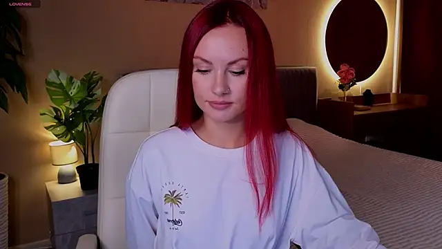 Ginger Jessy  online show from September 17, 2025, 7:21 am