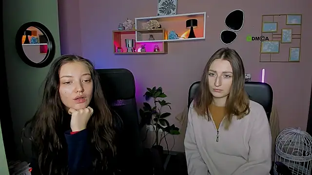 eva smiith  online show from January 16, 2026, 6:50 am