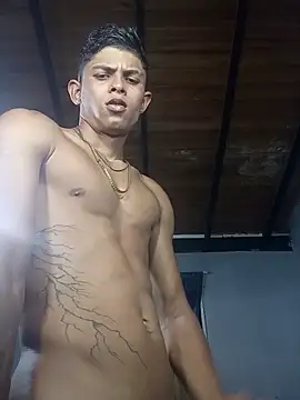Snapshot of God_Eros_23cm chatting on April 22, 2026, 12:39 am God Eros 23cm online show from April 22, 2026, 12:39 am