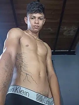 Snapshot of God_Eros_23cm chatting on May 29, 2026, 11:16 am God Eros 23cm online show from May 29, 2026, 11:16 am