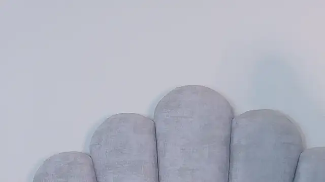 emma-conti2 online show from March 12, 2026, 1:59 pm