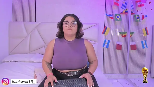 lulukawai16 online show from June 16, 2026, 7:03 pm