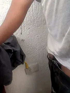 Snapshot of Mancho2289 chatting on April 14, 2026, 2:44 pm Mancho2289 online show from April 14, 2026, 2:44 pm