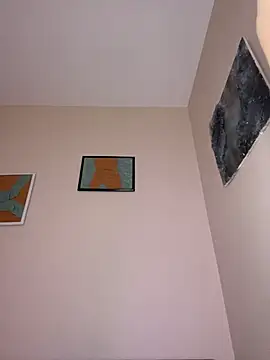 Bambi-Live online show from December 2, 2025, 7:48 pm