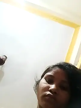 Snapshot of NISHU-TELUGU chatting on February 25, 2026, 4:40 pm NISHU-TELUGU online show from February 25, 2026, 4:40 pm