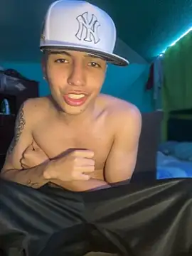 Snapshot of pabonsito chatting on October 2, 2025, 3:21 am pabonsito online show from October 2, 2025, 3:21 am