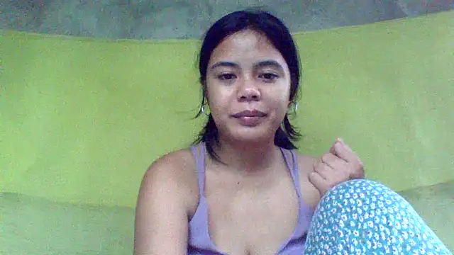 Snapshot of sweet_heaven00 chatting on October 18, 2025, 1:40 am sweet heaven00 online show from October 18, 2025, 1:40 am