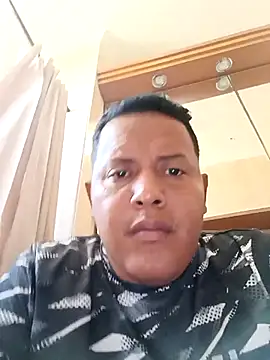 Snapshot of Moreno692389 chatting on November 8, 2025, 4:21 pm Moreno692389 online show from November 8, 2025, 4:21 pm