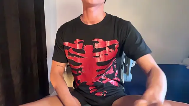 Snapshot of Angel_bunny2 chatting on November 14, 2025, 3:21 am Angel bunny2 online show from November 14, 2025, 3:21 am