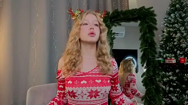 emilyshepar d online show from December 23, 2025, 3:17 am