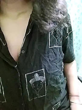 Snapshot of your_avni chatting on October 15, 2025, 5:10 pm your avni online show from October 15, 2025, 5:10 pm