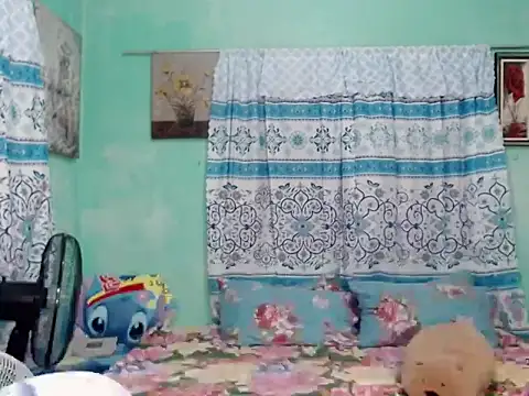 Snapshot of lovelable_smile chatting on July 7, 2026, 11:47 am lovelable smile online show from July 7, 2026, 11:47 am