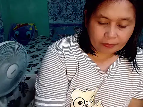 Snapshot of lovelable_smile chatting on June 16, 2026, 2:39 pm lovelable smile online show from June 16, 2026, 2:39 pm