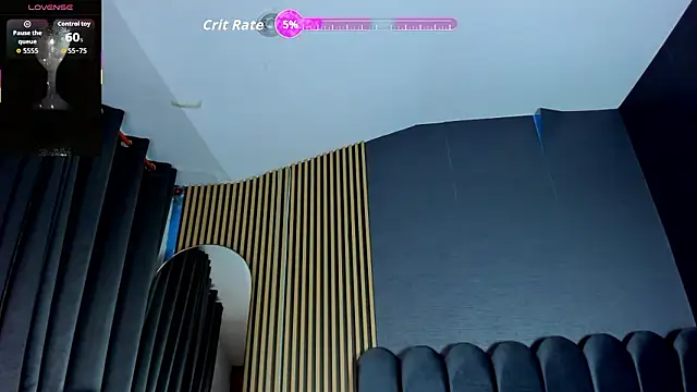 Gina 77 online show from February 4, 2026, 8:15 pm