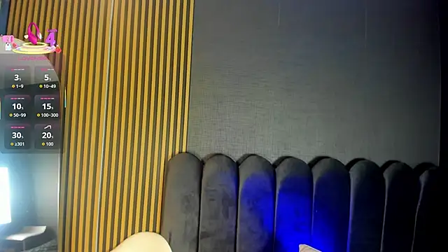 Gina 77 online show from October 30, 2025, 12:25 pm