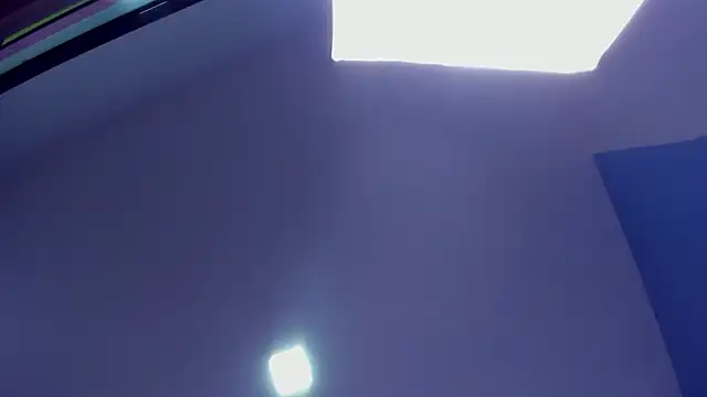 Snapshot of isabela-nix chatting on December 13, 2025, 8:04 pm isabela-nix online show from December 13, 2025, 8:04 pm