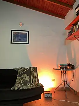 Snapshot of AlekBlake_ chatting on October 25, 2025, 2:33 am AlekBlake online show from October 25, 2025, 2:33 am