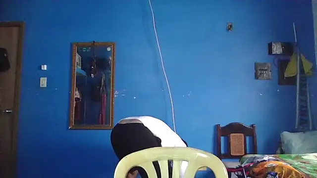 Snapshot of Edward_chubby chatting on September 19, 2025, 6:23 pm Edward chubby online show from September 19, 2025, 6:23 pm