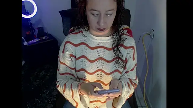 Snapshot of Milf_Valeria chatting on October 15, 2025, 2:14 pm Milf Valeria online show from October 15, 2025, 2:14 pm