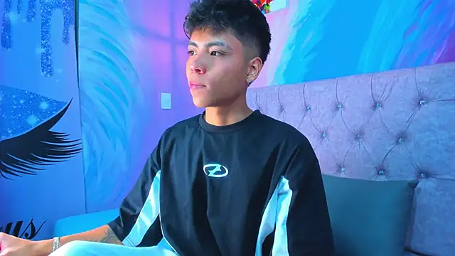 MaxiWildd online show from June 5, 2026, 12:55 pm