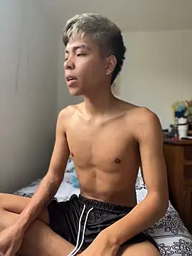 MaxiWildd online show from July 9, 2026, 1:10 pm