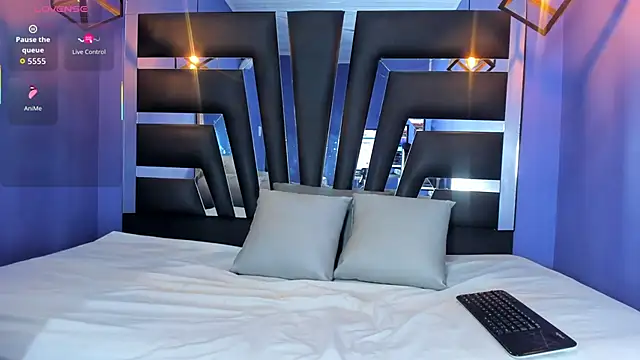 Snapshot of anne-brown13 chatting on November 19, 2025, 6:30 pm anne-brown13 online show from November 19, 2025, 6:30 pm