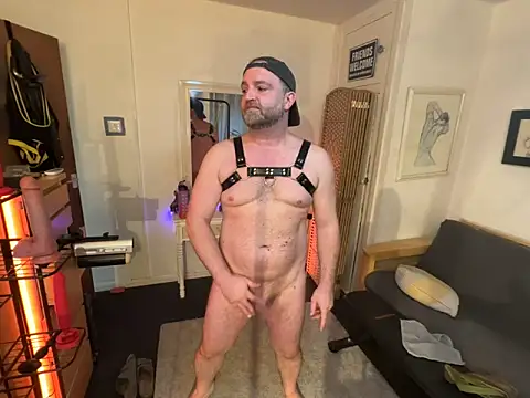 Snapshot of Dilfcam101 chatting on March 6, 2026, 7:58 am Dilfcam101 online show from March 6, 2026, 7:58 am