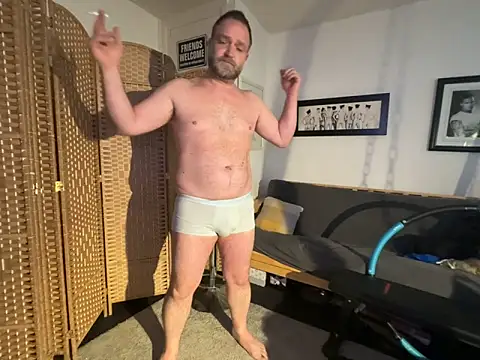 Snapshot of Dilfcam101 chatting on February 28, 2026, 3:22 pm Dilfcam101 online show from February 28, 2026, 3:22 pm