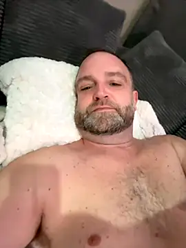 Snapshot of Dilfcam101 chatting on November 11, 2025, 7:52 pm Dilfcam101 online show from November 11, 2025, 7:52 pm