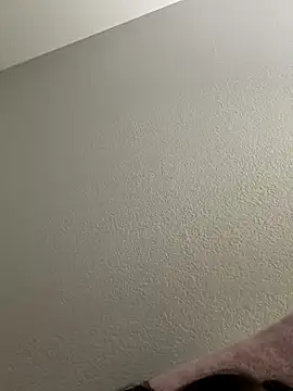 vivian3 online show from November 16, 2025, 1:32 am