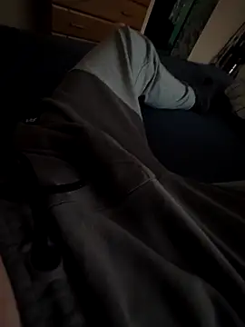 Snapshot of G-boy40 chatting on November 11, 2025, 1:50 pm G-boy40 online show from November 11, 2025, 1:50 pm