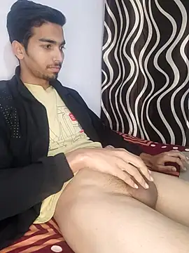 Snapshot of Sweetfucker_ chatting on December 3, 2025, 8:14 am Sweetfucker online show from December 3, 2025, 8:14 am