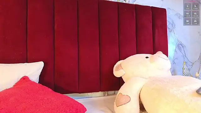 Snapshot of PrincePoppy chatting on November 11, 2025, 8:58 pm PrincePoppy online show from November 11, 2025, 8:58 pm