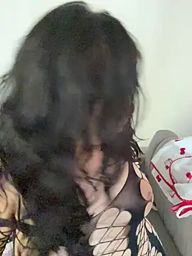 snow doll online show from March 11, 2026, 7:41 pm