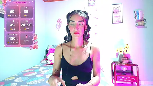 Snapshot of angelic_coral chatting on November 15, 2025, 11:20 pm angelic coral online show from November 15, 2025, 11:20 pm