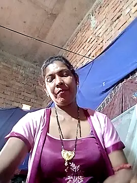 Snapshot of Savita992 chatting on May 13, 2026, 2:51 am Savita992 online show from May 13, 2026, 2:51 am