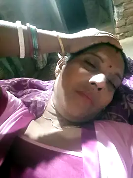 Savita992 online show from October 7, 2025, 3:13 pm