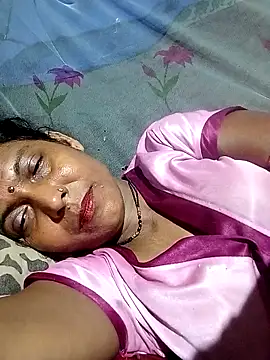 Savita992 online show from April 21, 2026, 10:05 pm
