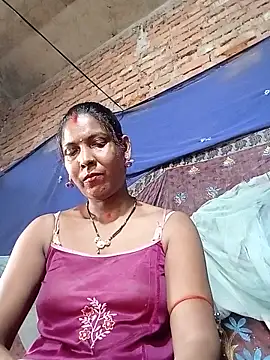 Snapshot of Savita992 chatting on May 27, 2026, 5:26 am Savita992 online show from May 27, 2026, 5:26 am