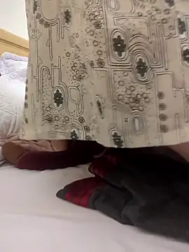 Snapshot of opna8 chatting on February 11, 2026, 12:16 pm opna8 online show from February 11, 2026, 12:16 pm