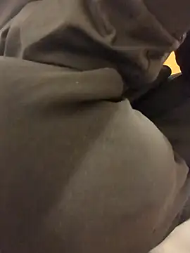 Snapshot of opna8 chatting on February 12, 2026, 2:06 pm opna8 online show from February 12, 2026, 2:06 pm