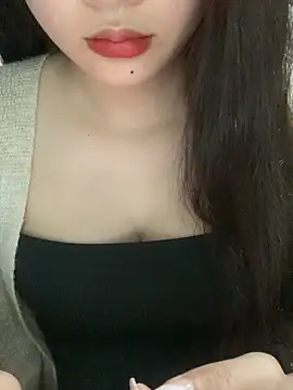 Snapshot of Linhtruong_ chatting on November 22, 2025, 12:26 pm Linhtruong online show from November 22, 2025, 12:26 pm