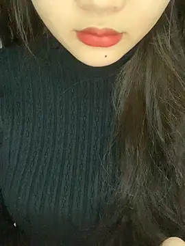 Snapshot of Linhtruong_ chatting on November 28, 2025, 4:12 am Linhtruong online show from November 28, 2025, 4:12 am