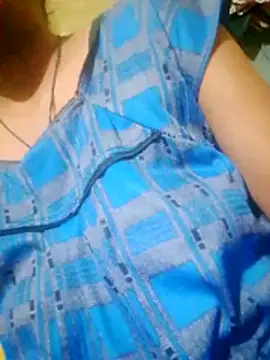 Snapshot of Daisygirl9 chatting on October 18, 2025, 3:47 pm Daisygirl9 online show from October 18, 2025, 3:47 pm