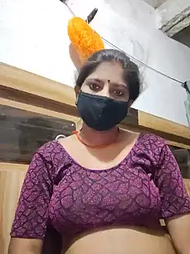 Daisygirl9 online show from July 12, 2026, 10:54 pm